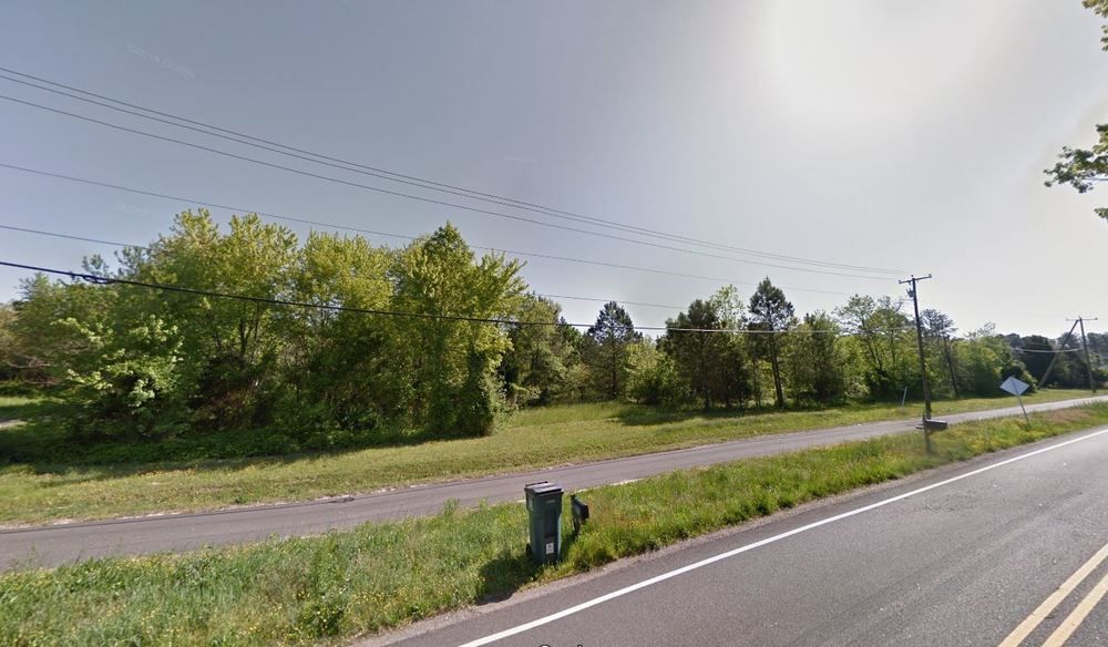 2482 New Market Rd, Richmond, VA 23231